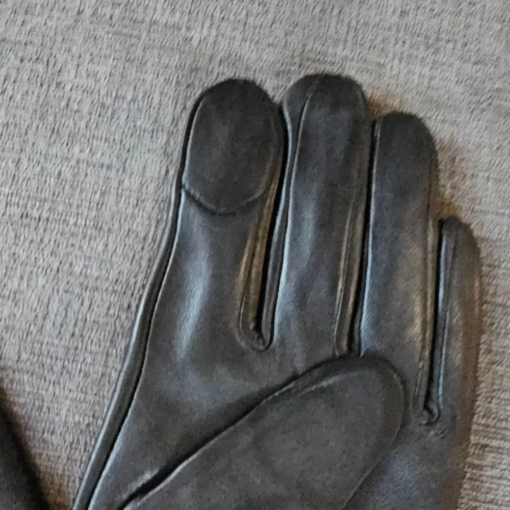 Michael Kors Women's Black Quilted Logo Leather Gloves Size XLarge